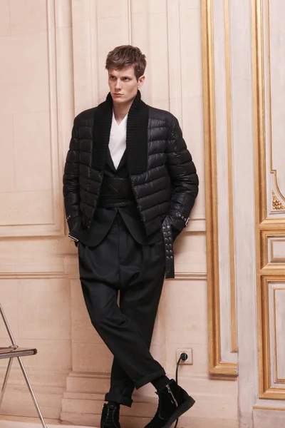 Look 9